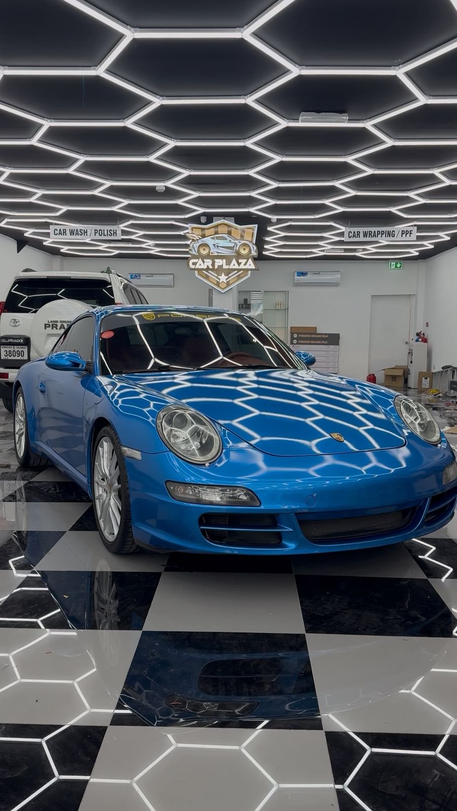car-plaza-wrap3